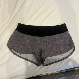 Lululemon Speed Up Low-Rise Lined Shorts 2.5”